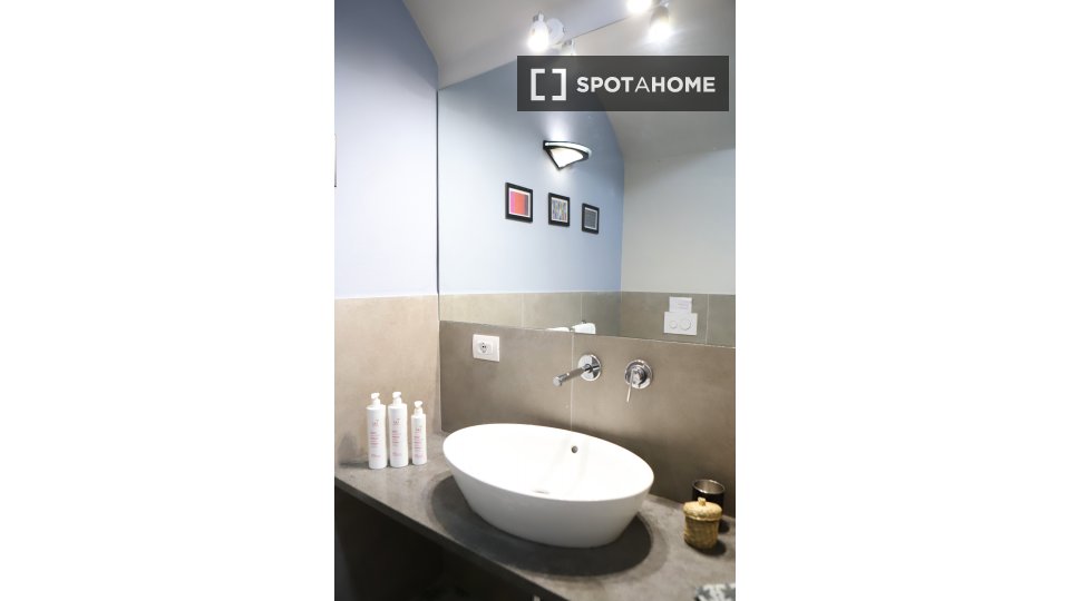 Apartment Naples, 1 bed — photo 16