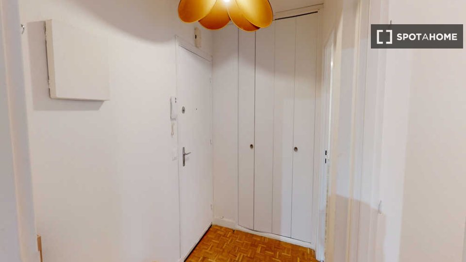 Double room Paris, 4 beds, 80m² — photo 9