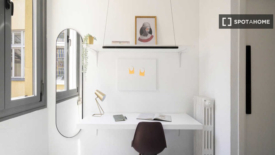 Double room Madrid, 68 beds, 2620m² — photo 48