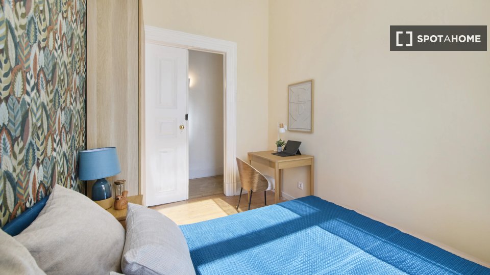 Double room Lisbon, 8 beds — photo 12