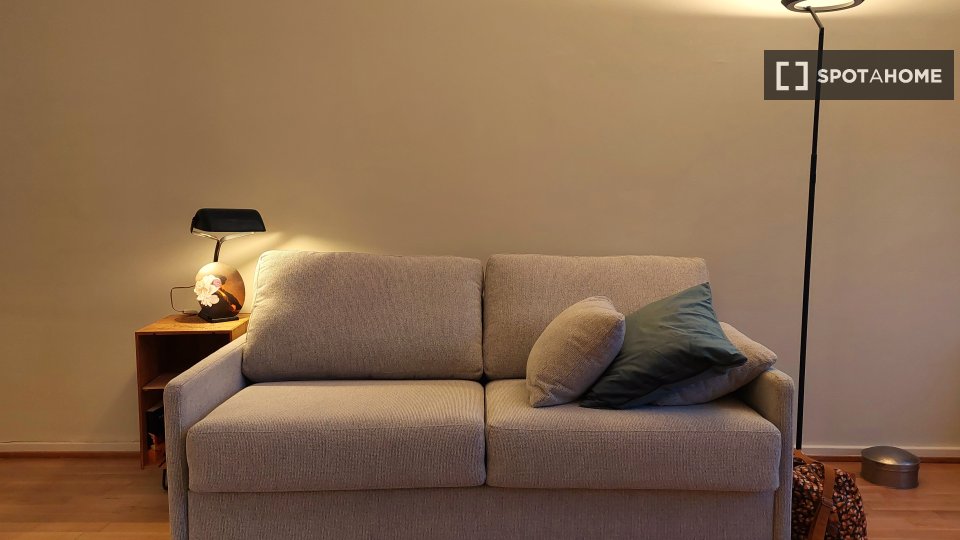 Apartment Brussels, 1 bed, 40m² — photo 2