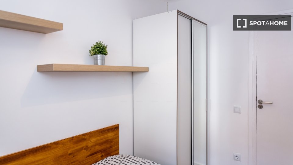 Double room Barcelona, 10 beds — photo 21