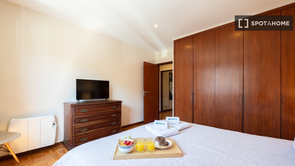 Apartment Porto, 3 beds — photo 2