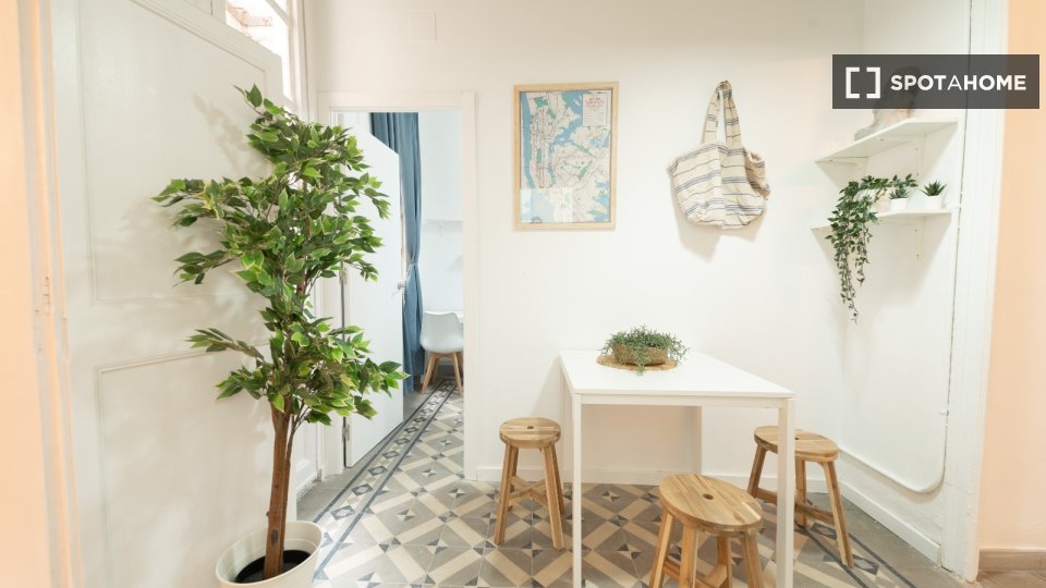 Habitación doble Barcelona, 5 habitaciones — foto 16