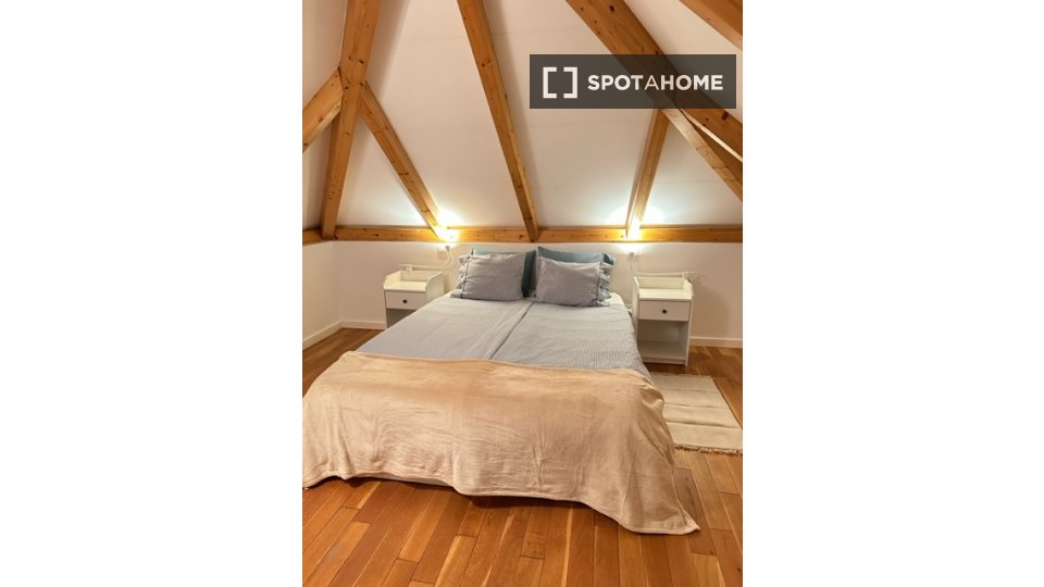 Apartment Lisbon, 2 beds — photo 17