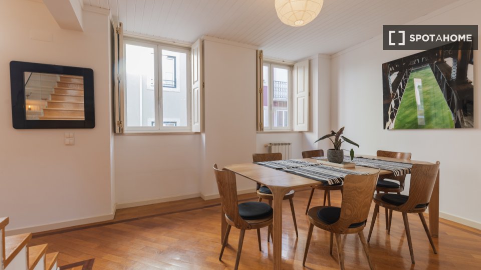 Apartment Lisbon, 2 beds — photo 14