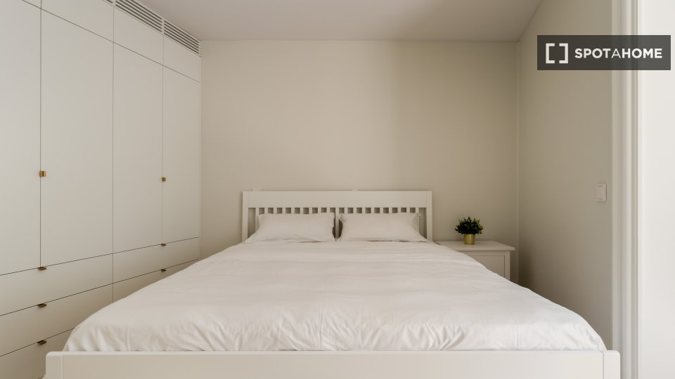 Apartment mono Lisbon, 71m² — photo 9