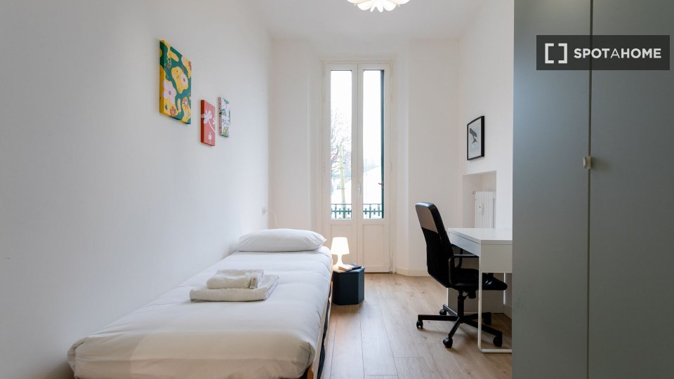 Apartment Milan, 2 beds, 70m² — photo 18