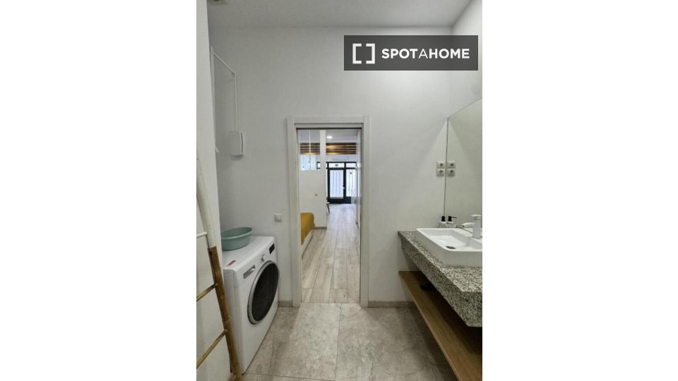 Apartment Madrid, 1 bed — photo 7