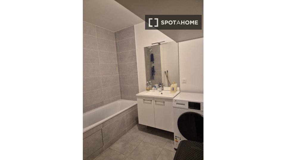 Double room Paris, 2 beds, 63m² — photo 6