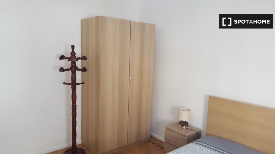 Apartment Lisbon, 1 bed — photo 10