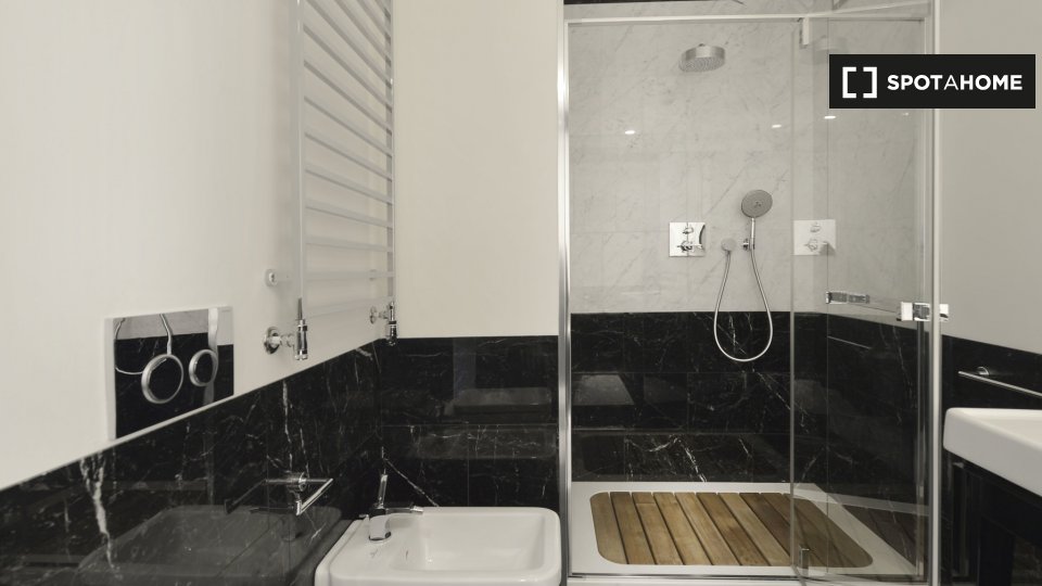 Apartment Milan, 1 bed, 65m² — photo 5