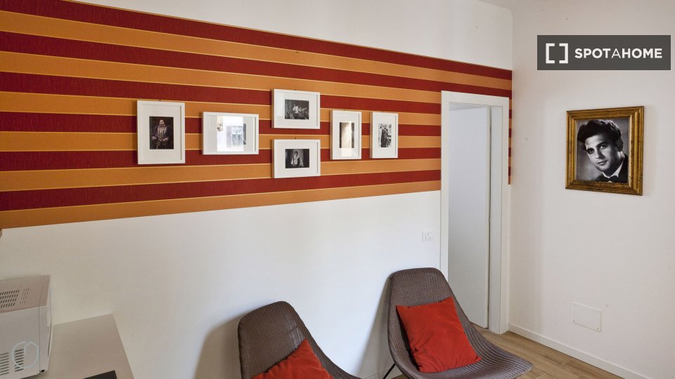 Apartment Milan, 1 bed, 40m² — photo 16