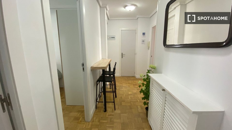 Double room Madrid, 4 beds — photo 15