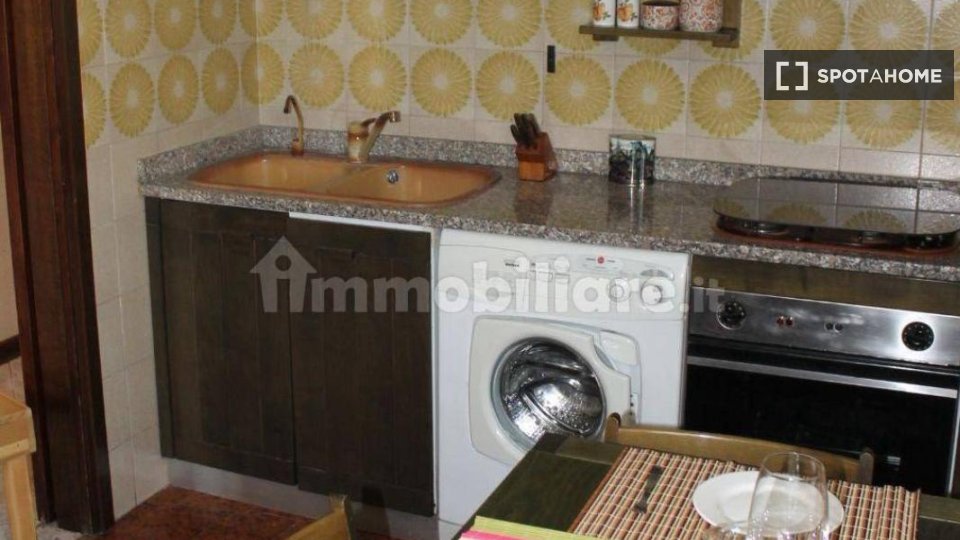Double room Milan, 3 beds, 140m² — photo 12