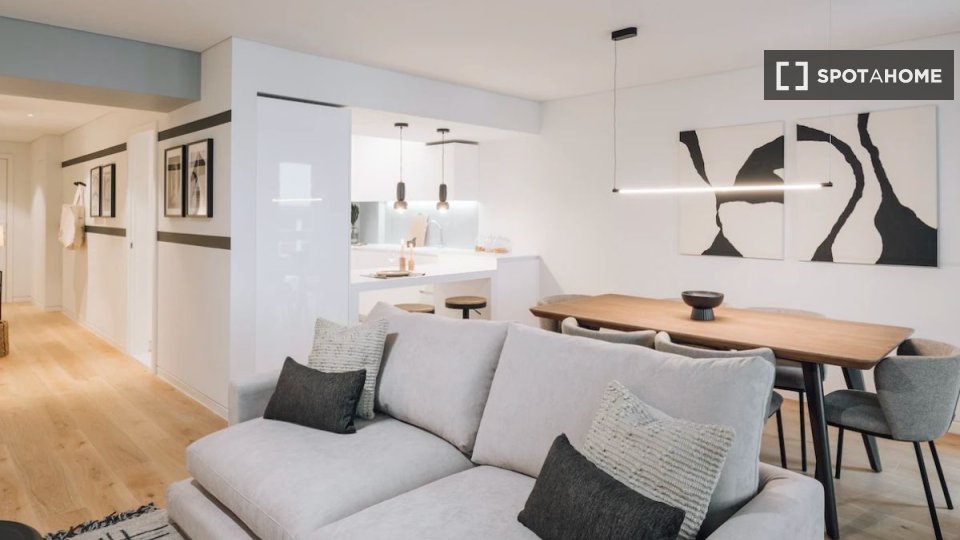 Apartment Lisbon, 3 beds — photo 1