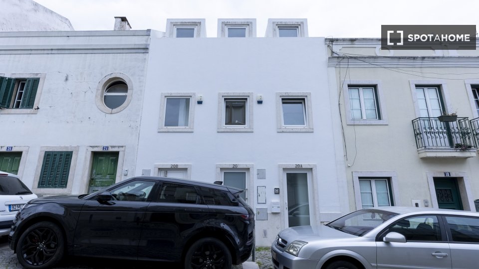 Apartment Lisbon, 1 bed — photo 8