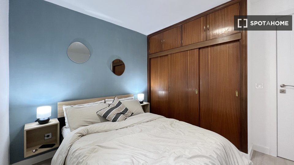 Double room Madrid, 5 beds — photo 8