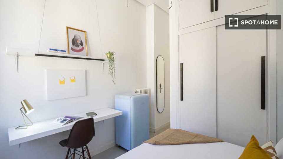 Double room Madrid, 67 beds — photo 63