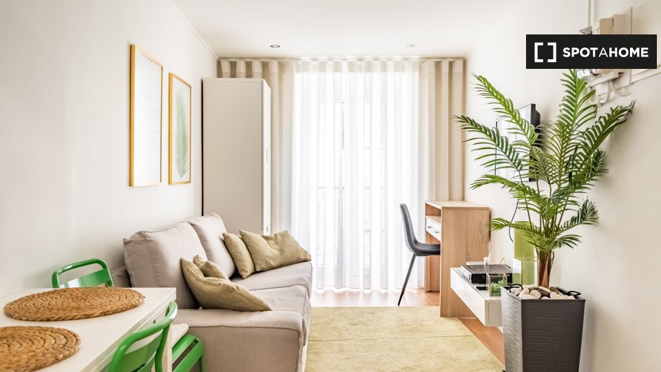 Apartment Lisbon, 1 bed — photo 8