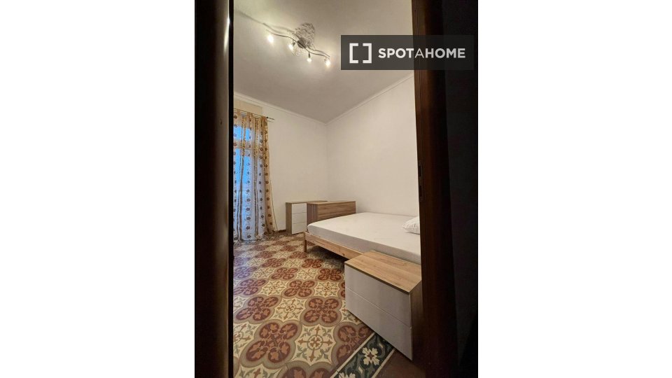 Double room Turin, 2 beds — photo 1