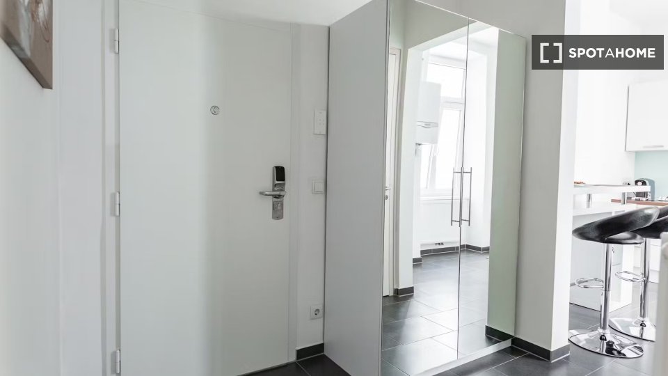 Apartment Vienna, 1 bed, 35m² — photo 16