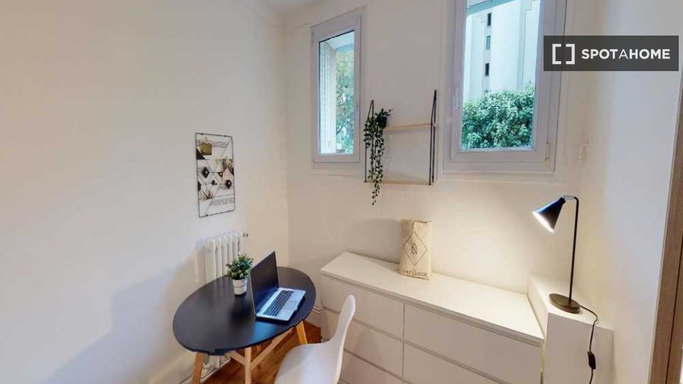 Double room Paris, 4 beds, 70m² — photo 6