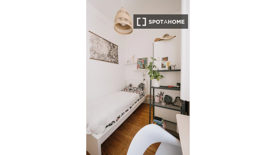 Double room Lisbon, 7 beds — photo 3