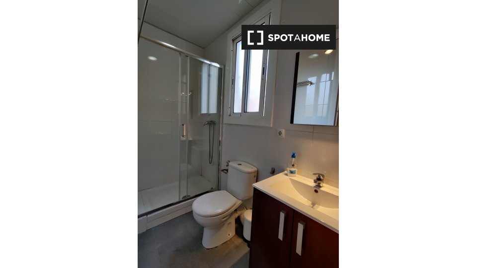 Apartment Barcelona, 1 bed, 45m² — photo 1