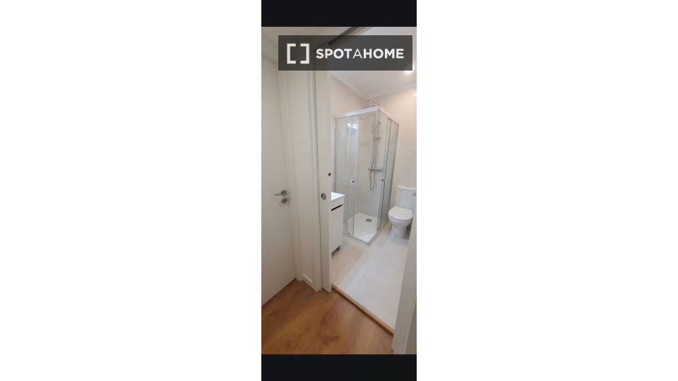 Apartment Lisbon, 3 beds — photo 10