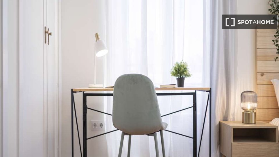 Camera doppia Madrid, 17 camere, 560m² — foto 10