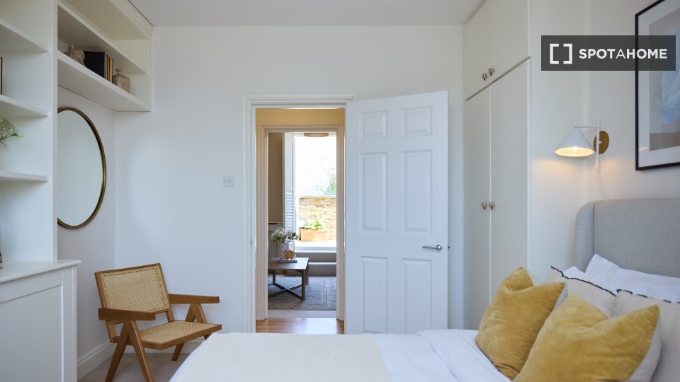 Apartment London, 2 beds — photo 1