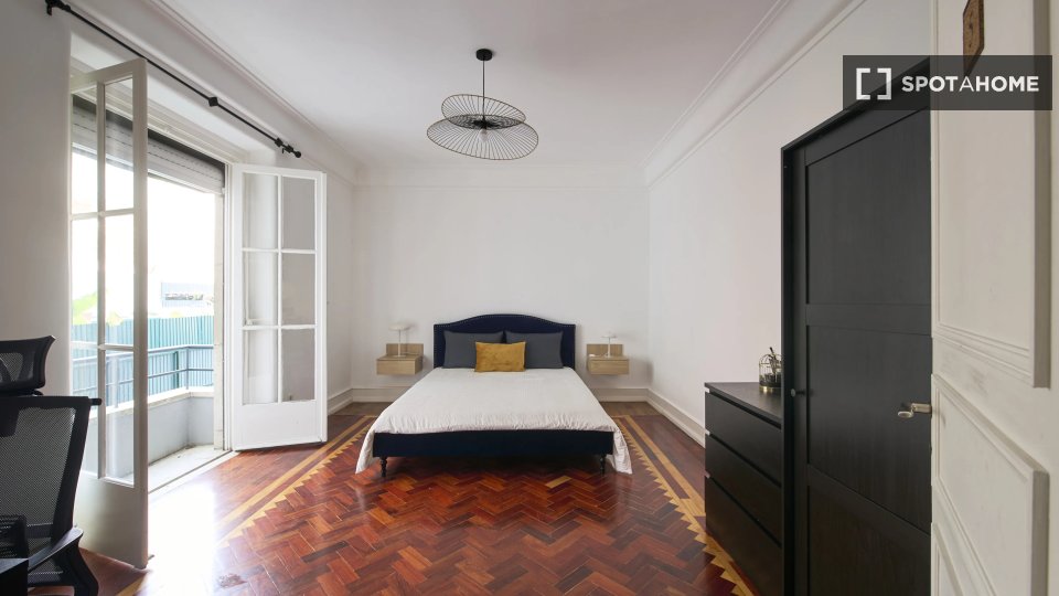 Double room Lisbon, 7 beds — photo 10