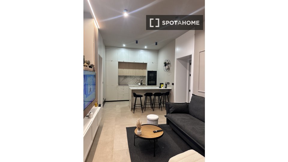 Apartment Madrid, 2 beds, 87m² — photo 2