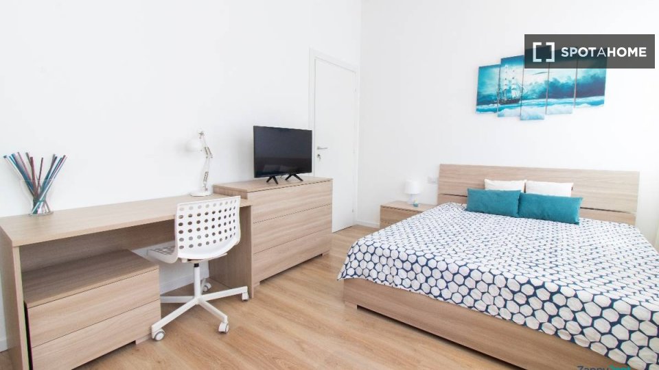 Double room Milan, 7 beds — photo 9