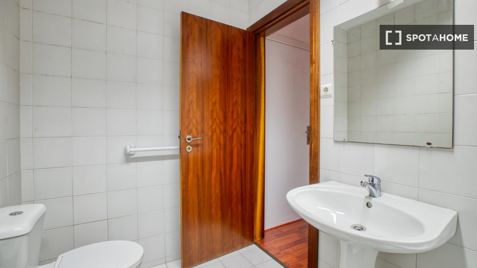Double room Porto, 4 beds — photo 12