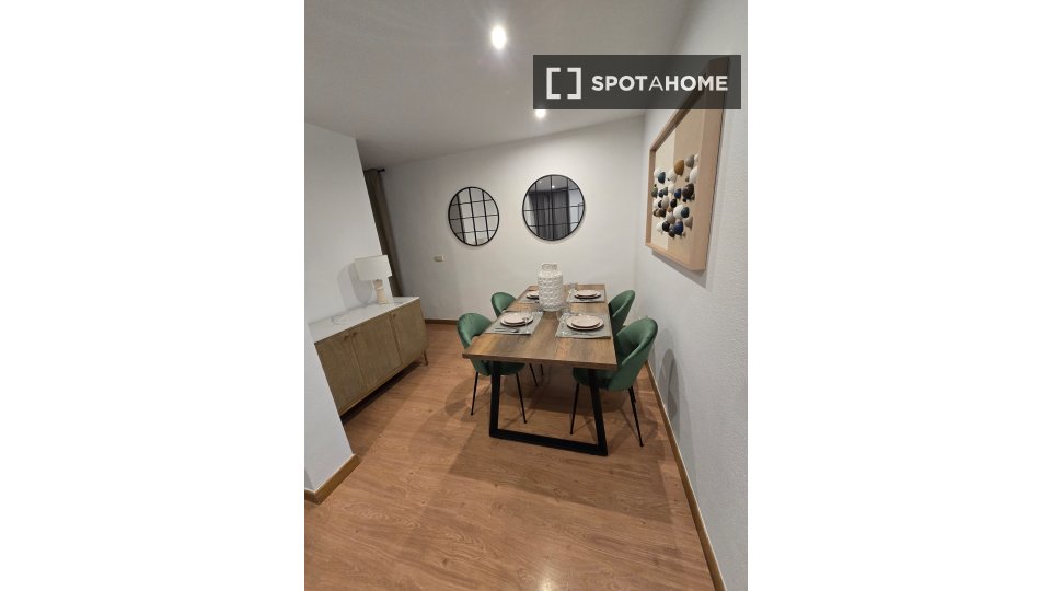 Apartment Madrid, 2 beds, 70m² — photo 3