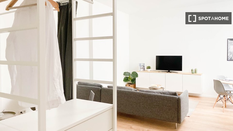 Apartment mono Berlin, 51m² — photo 2