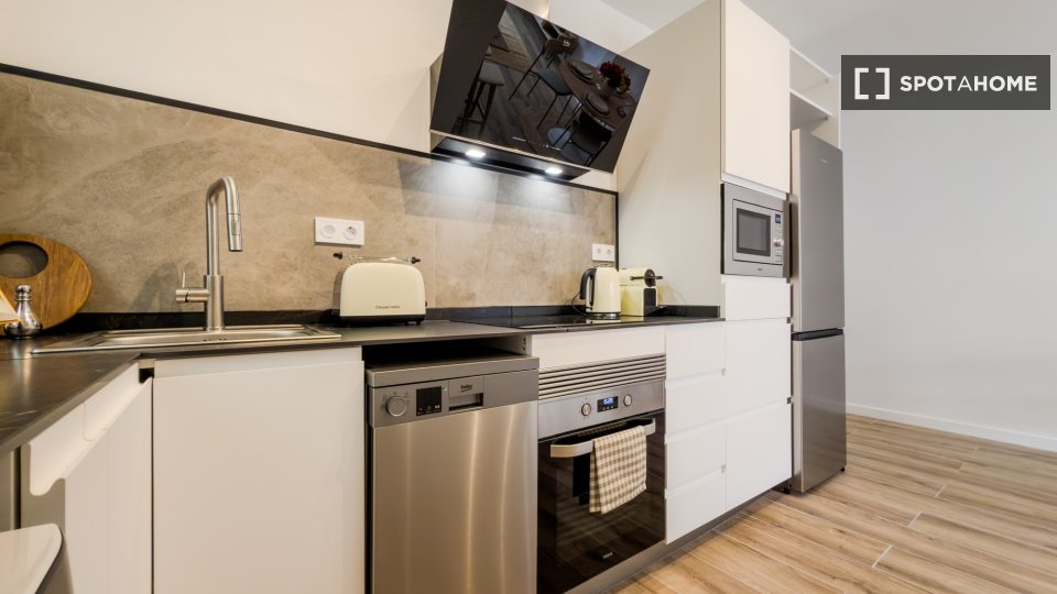Apartamento Barcelona, 2 habitaciones, 77m² — foto 10
