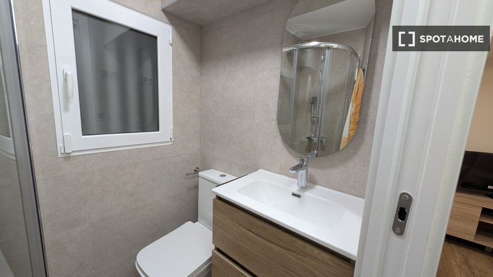 Apartment Madrid, 1 bed, 35m² — photo 42