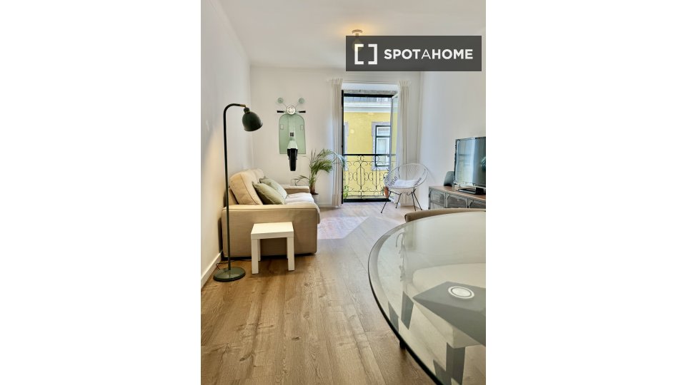 Apartment Lisbon, 3 beds, 135m² — photo 27