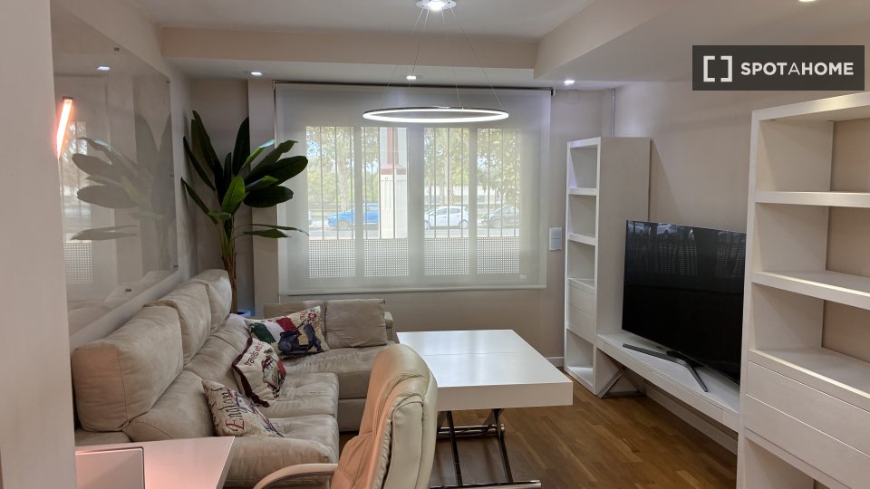Apartment mono Seville, 66m² — photo 5