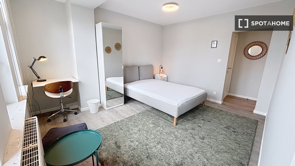 Double room Brussels, 5 beds — photo 65