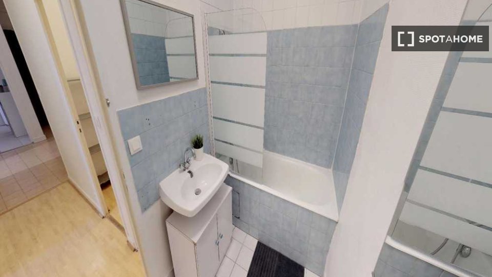 Double room Lyon, 4 beds, 80m² — photo 4