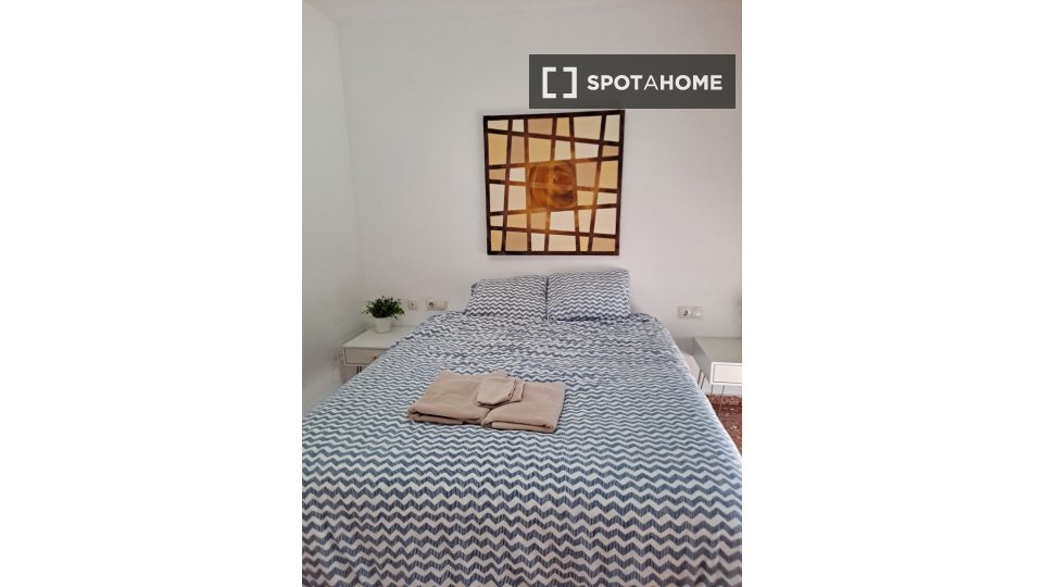 Apartment Valencia, 2 beds, 65m² — photo 1
