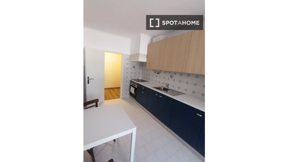 Apartment mono Lisbon, 60m² — photo 3