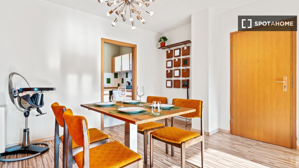 Apartment Berlin, 2 beds, 68m² — photo 2
