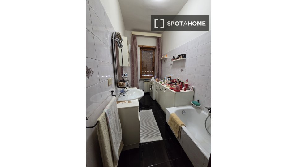 Camera doppia Roma, 1 camera, 100m² — foto 3