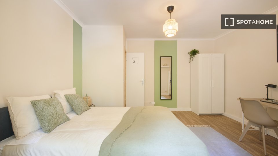 Double room Lisbon, 7 beds — photo 8