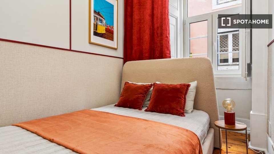 Double room Lisbon, 10 beds — photo 12